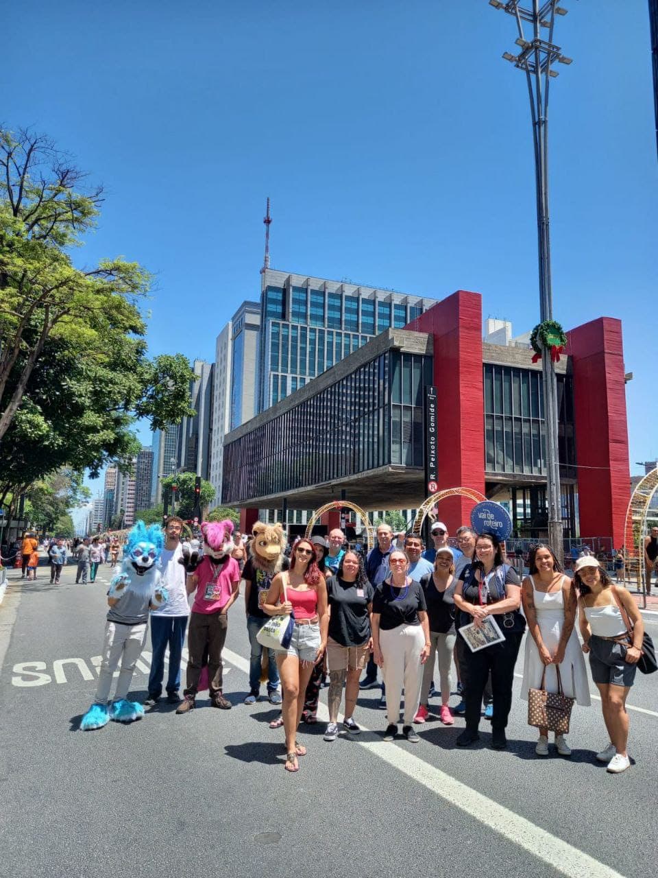 FurrLike-U no Vai de Roteiro - Avenida Paulista